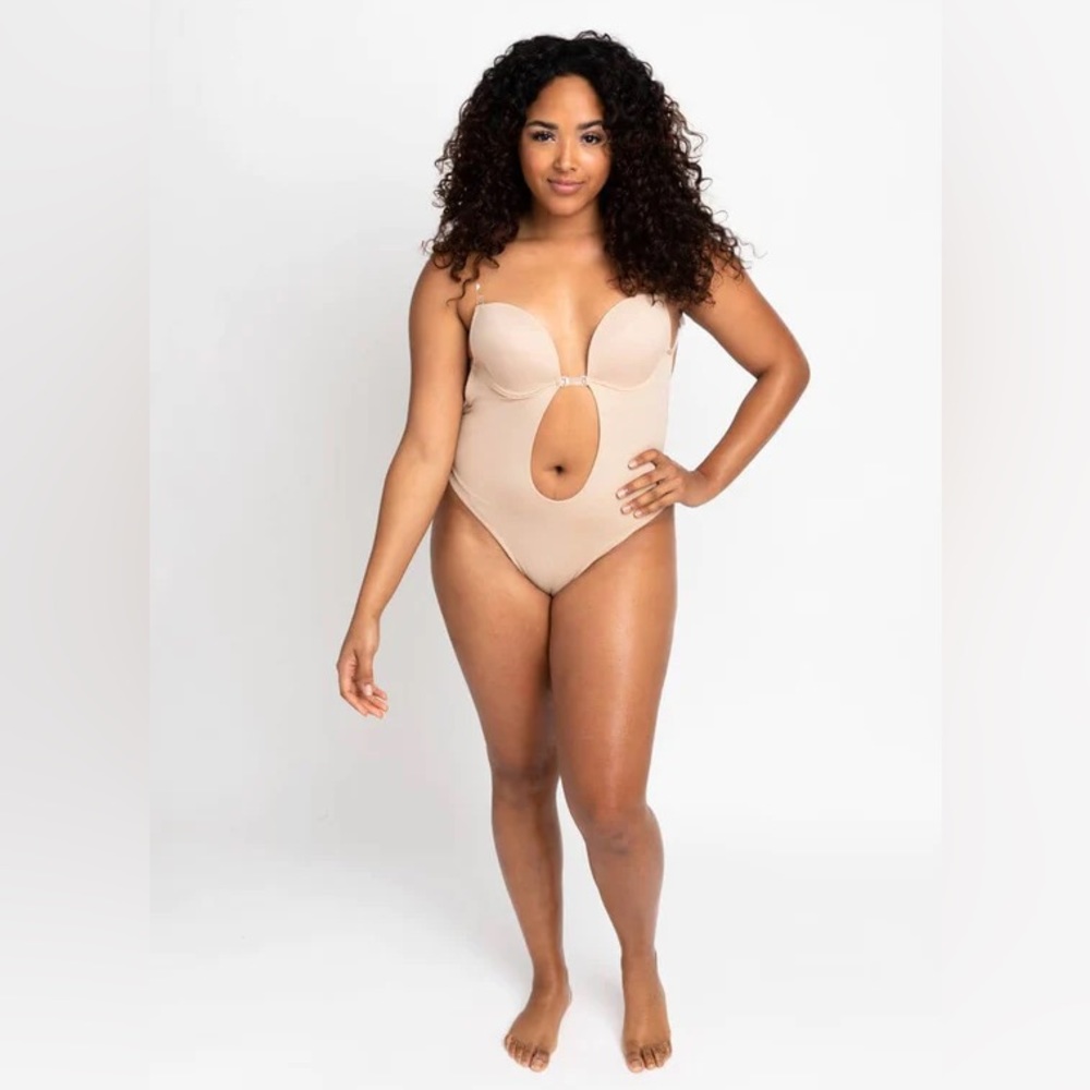 *NWT* PEACHY Shapewear backless body bra, BEIGE / M & L